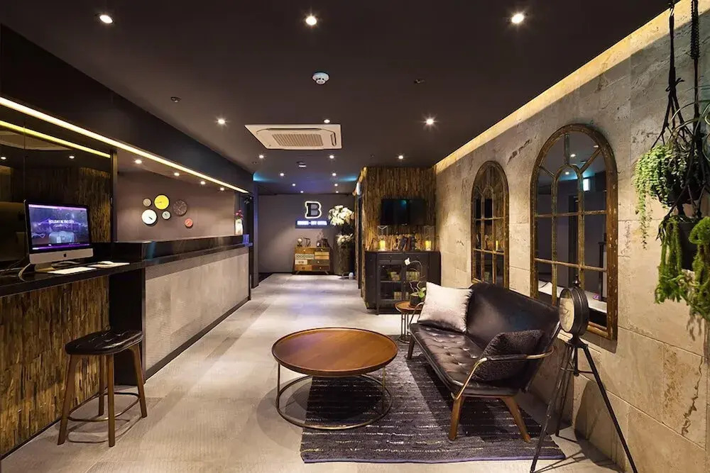 Brown-Dot Hotel Seomyeon