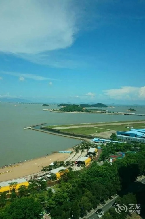 Bavaria City Hotel Beihai