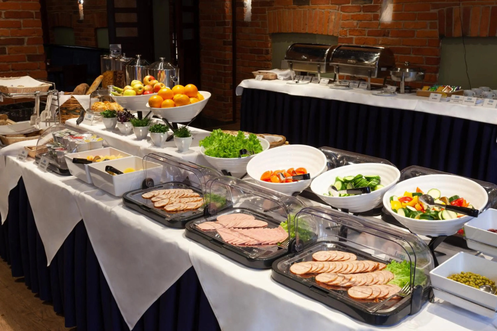 Отель Best Western Santakos