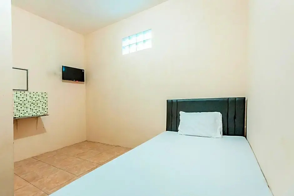 OYO Life 2424 Kost Luqman 2