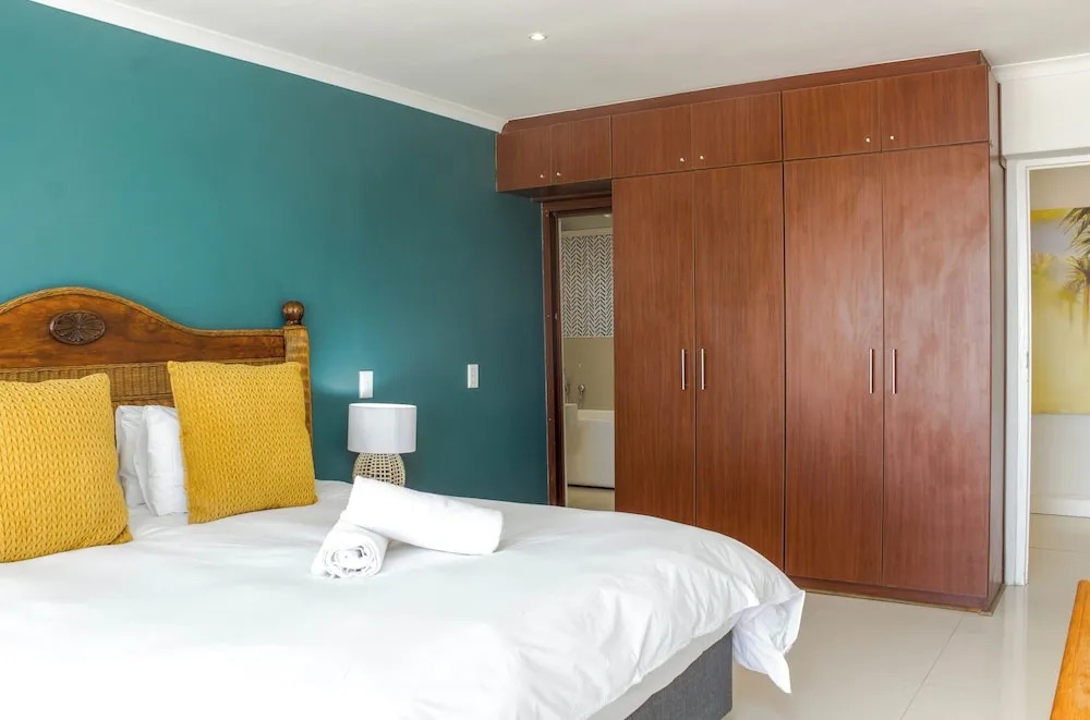First Floor Apartment With Beautiful sea View