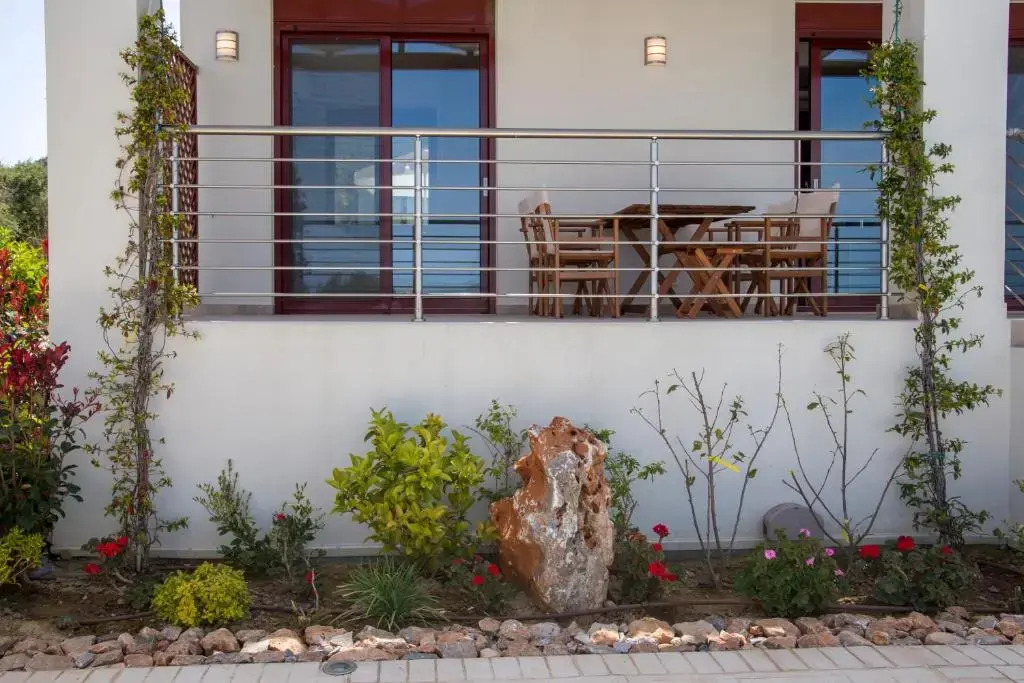 Villa PhenΩmena Apartments