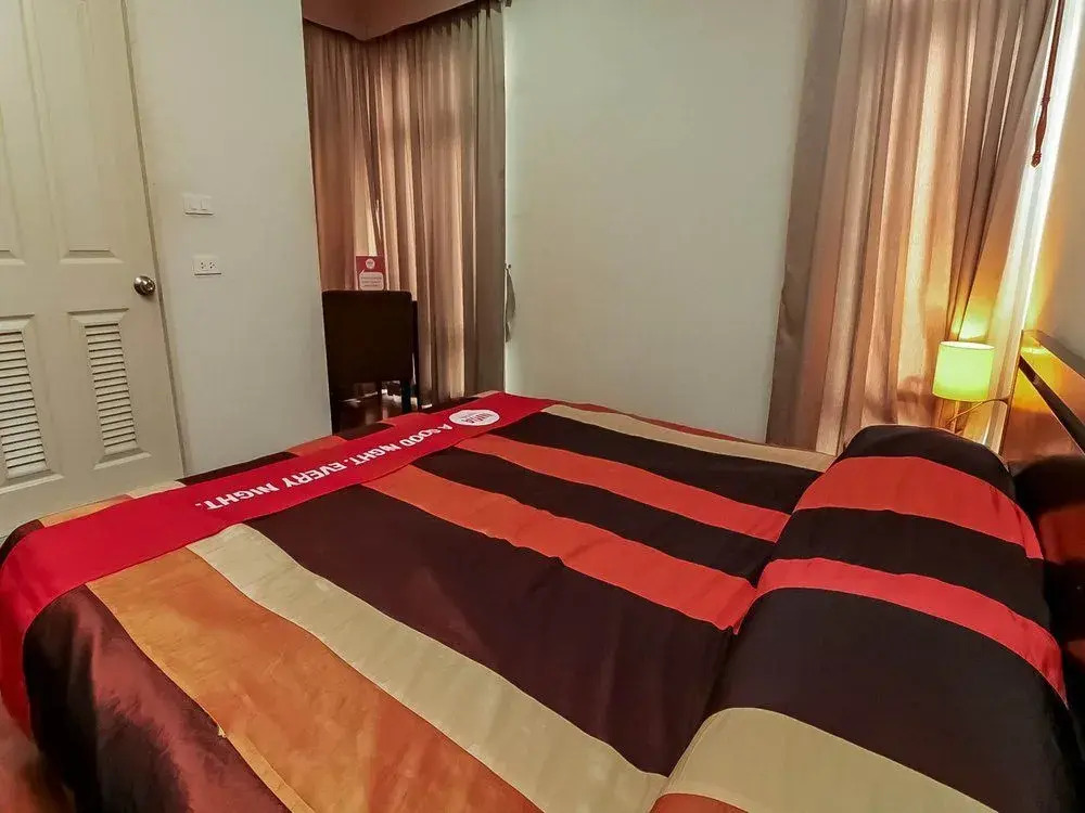 Nida Rooms Vintage Surawong 43