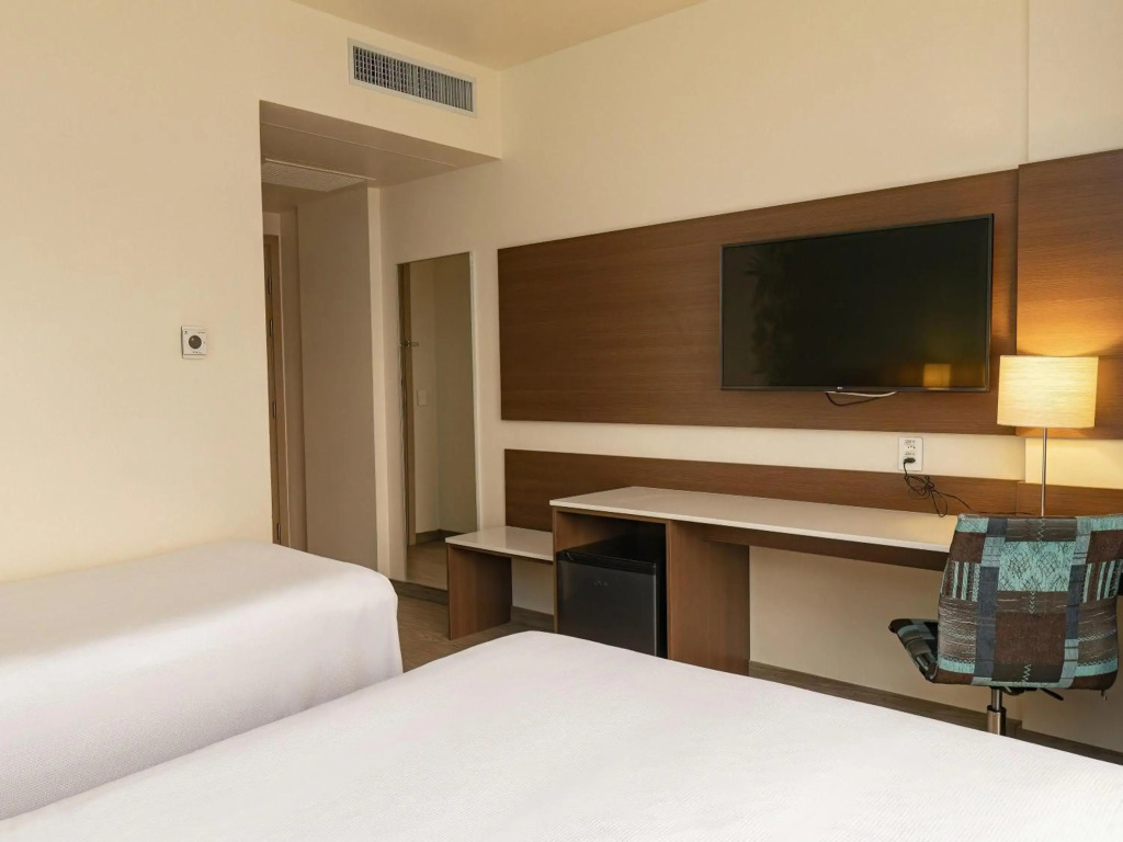 ibis Styles Curitiba Aeroporto