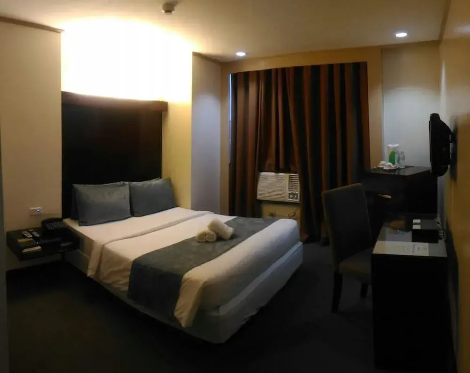 White Knight Hotel Cebu