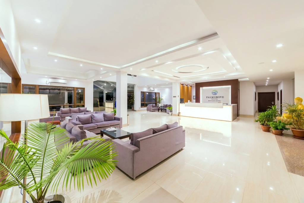 Palm Grove Suites Inn & Spa