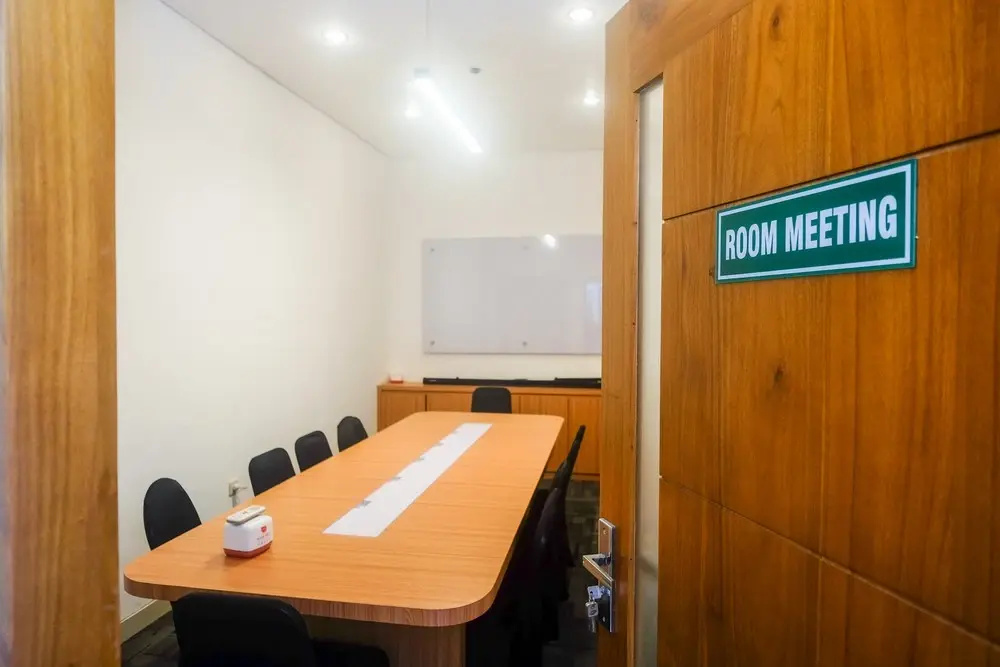 Urbanview Hotel Syariah Hapsari YIA