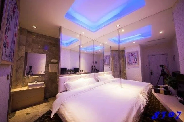 Yiyangshangpin Hotel