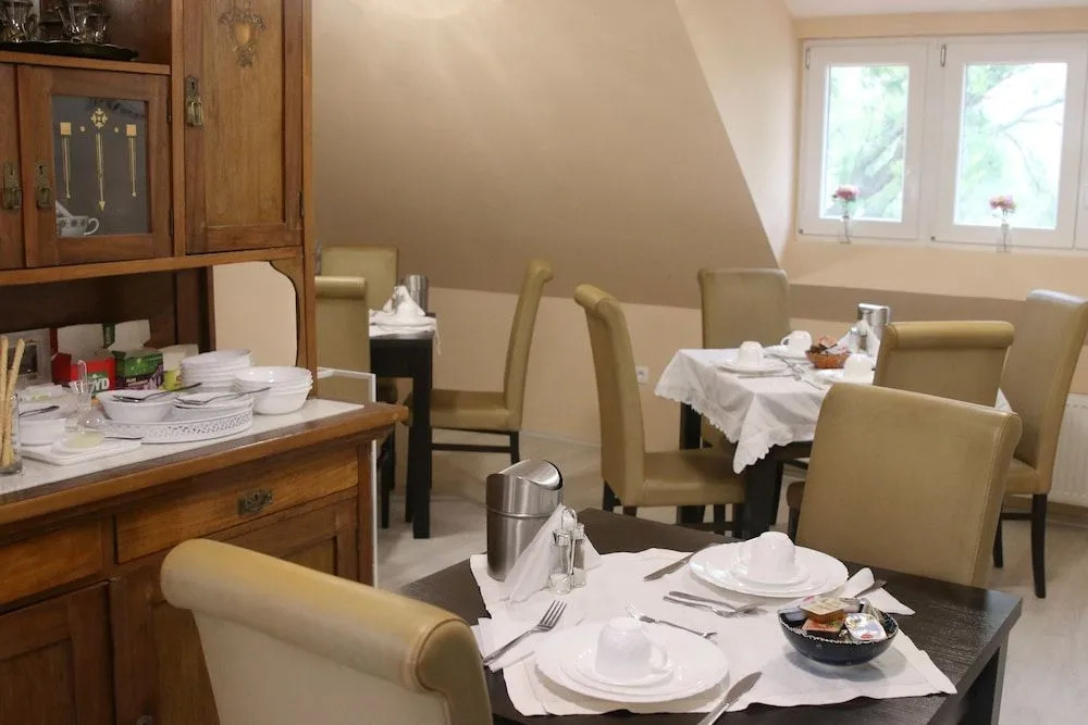 Orient Apartmanház
