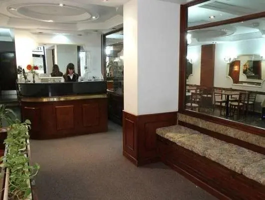 Hotel Rodney