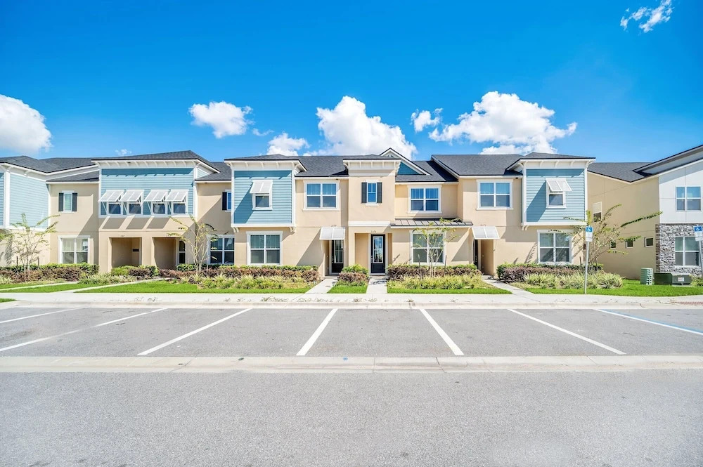 Solara Resort Home With Pool 15min to Disney World