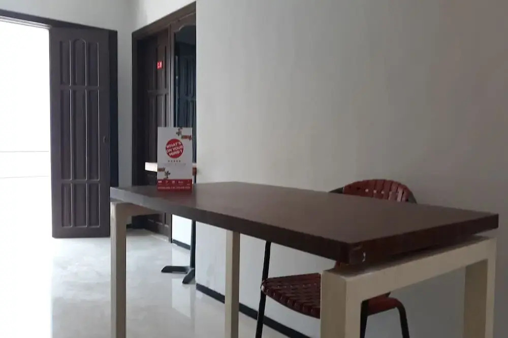 Oyo 2504 Karangasem Residence