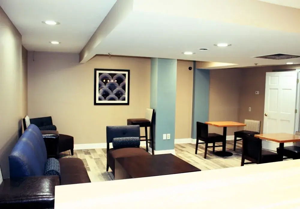 Legacy Hotel and Suites