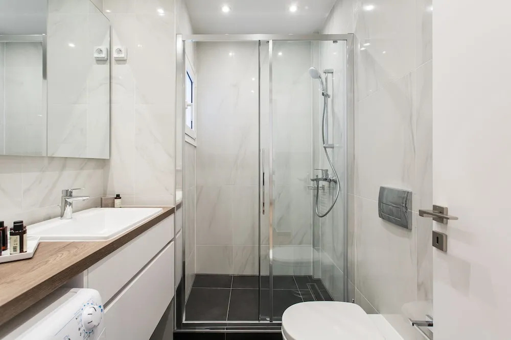 UPSTREET Peaceful 2BD Apartment in Kolonaki