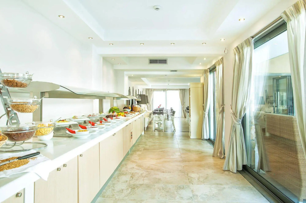 Core Hotel