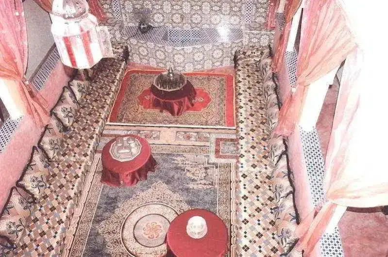 Well Center Riad Auberge Assounfou