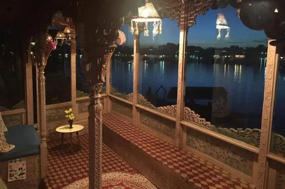 Shahbaaz Group of Houseboats