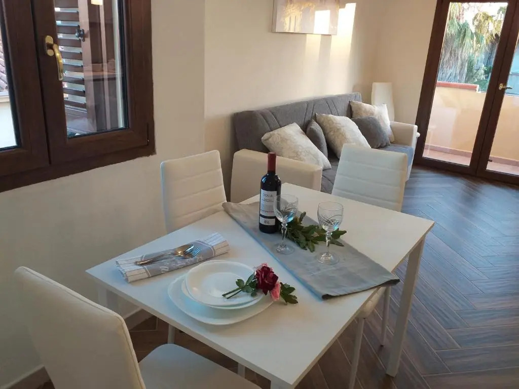 exclusive use swimming pool available from 1May to 30 October
