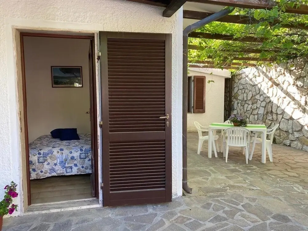 "beautiful Bilo for 2 or 3 pax Closed to the Innamorata Beach"