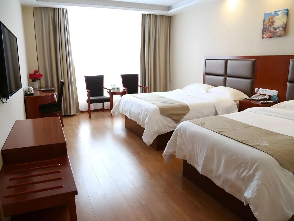 GreenTree Inn Zaozhuang Shanting JinkeGuoji Yijiaren Hotel