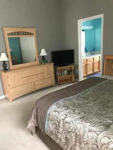 Florida Pines - Four Bedroom 1LR