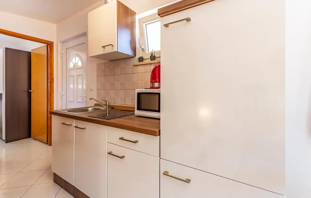 Nice Home in Banjole With Wifi and 1 Bedrooms