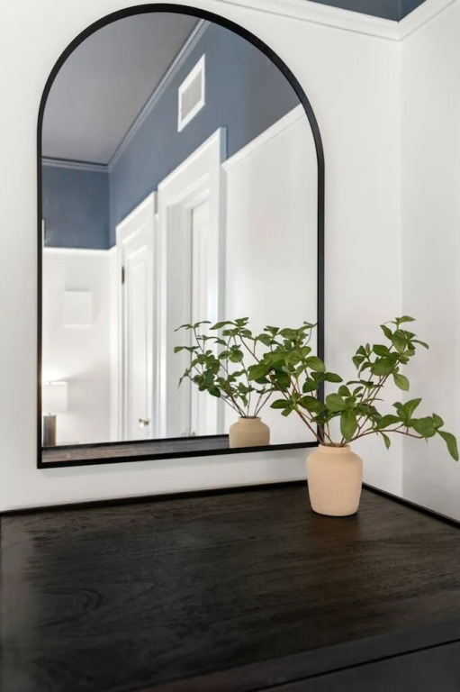 The Adaline 2 Beautiful Hyde Park 1BR Suite