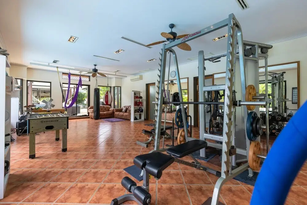 Large 6 Bed Luxury Villa on the Golf Course (PHJ)