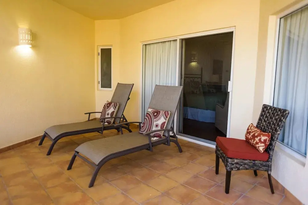 Las Mananitas C1073 BR by Casago