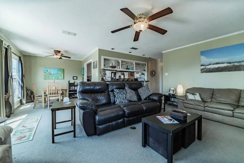 Seafari - 106 Portier Ct