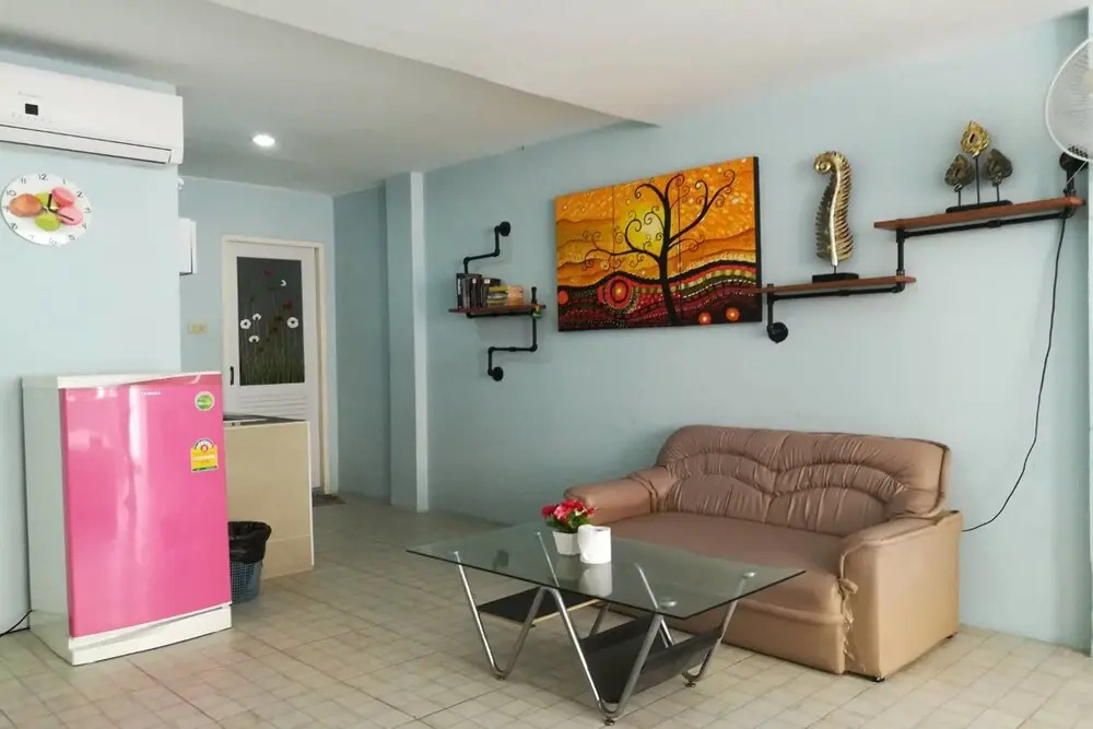 Apple Guesthouse