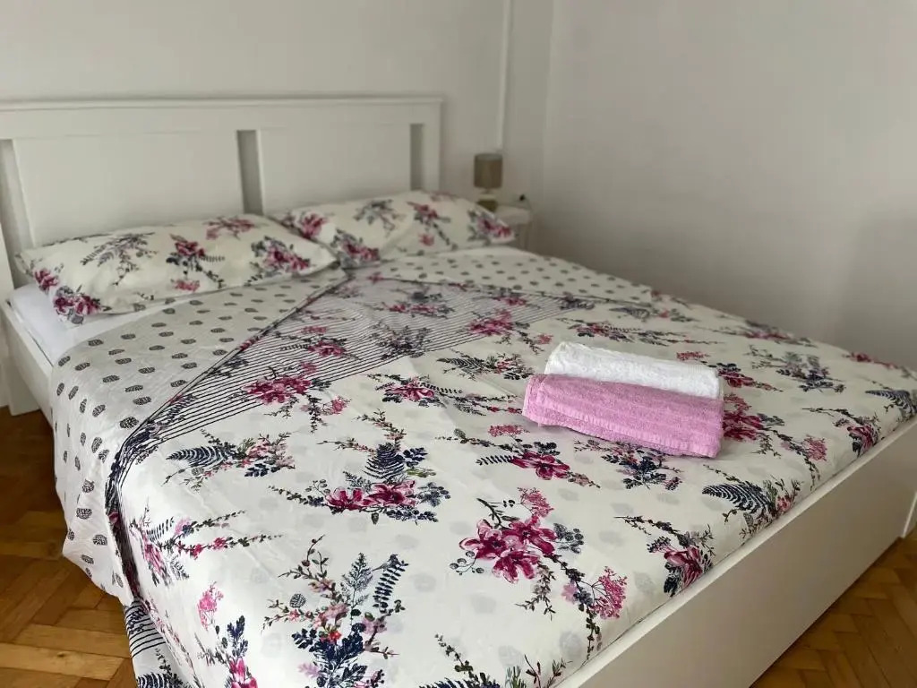 Apartments Mornar