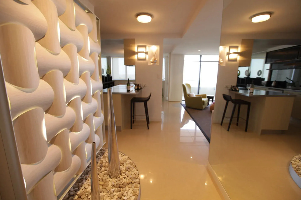 Windward Apartments