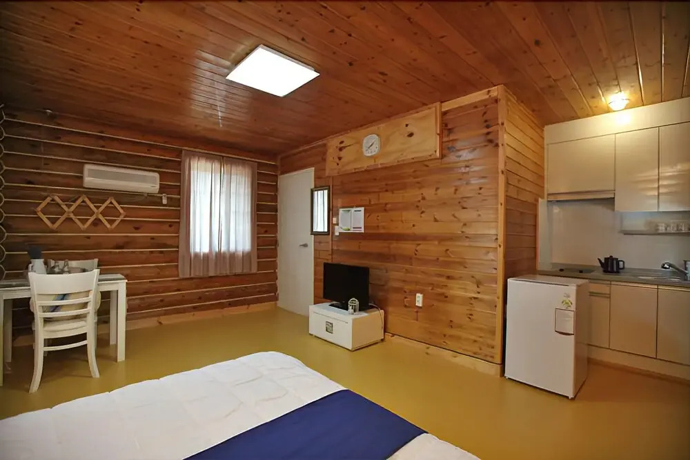 Muju Moon River Pension