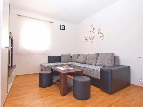 Apartments Mala Vala 1332