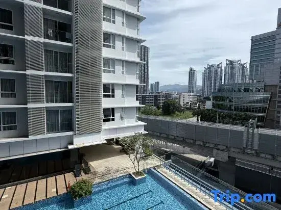 Cozy Downtown 2BR at M Suites@7, Embassy Row