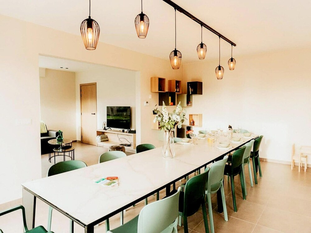 Luxury Holiday Home in Zwevezele
