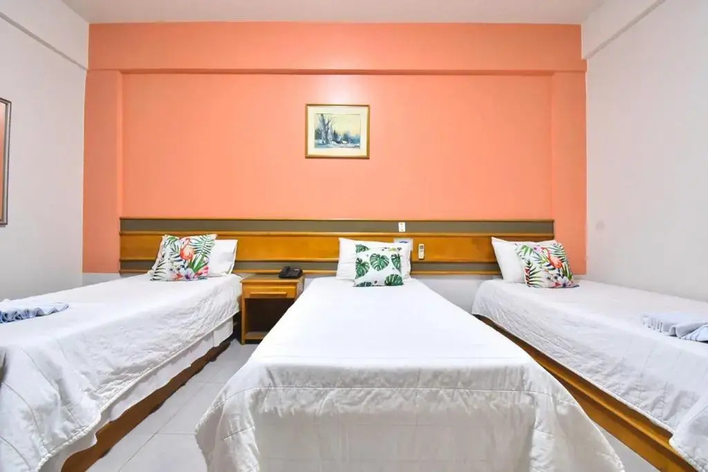 Hotel Lawrence
