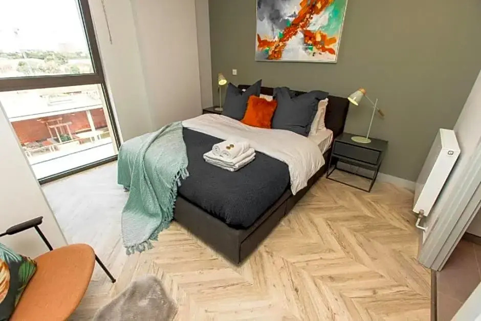 Cabot - Central Apartments