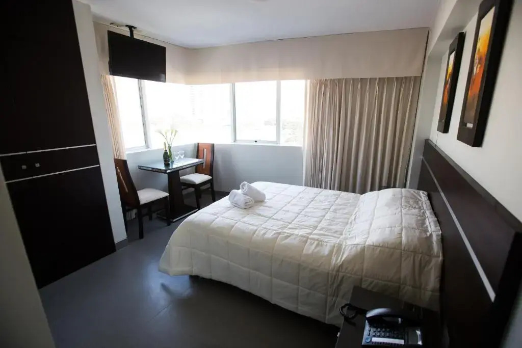 Mariategui Hotel & Suites