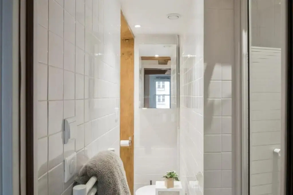 Calm and atypical studio close to Quartier Latin in Paris - Welkeys