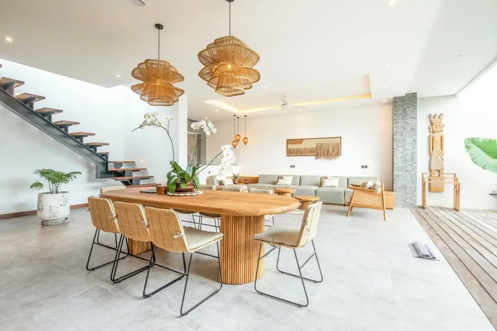 Coastal Comfort: Cozy 4BR Villa, 5 Min Walk to Finns Beach