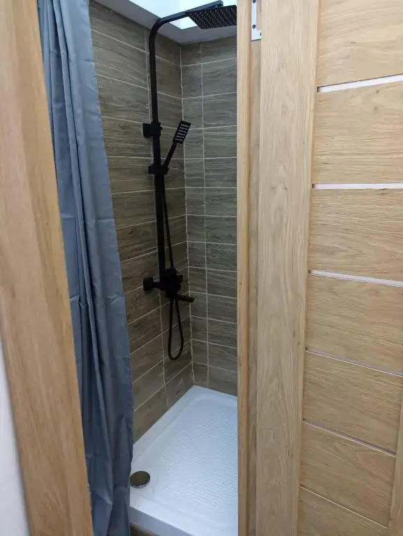 Central Residence - Studio & 3BR Apartment Near Beach