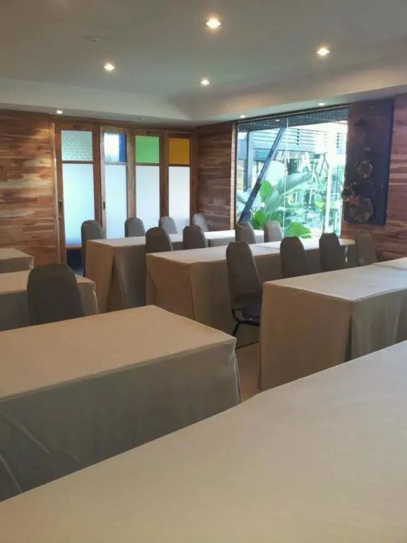 Jumpunta Garden View Resort
