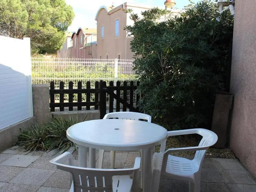 Maison Gruissan, 1 pièce, 4 personnes - FR-1-229-558