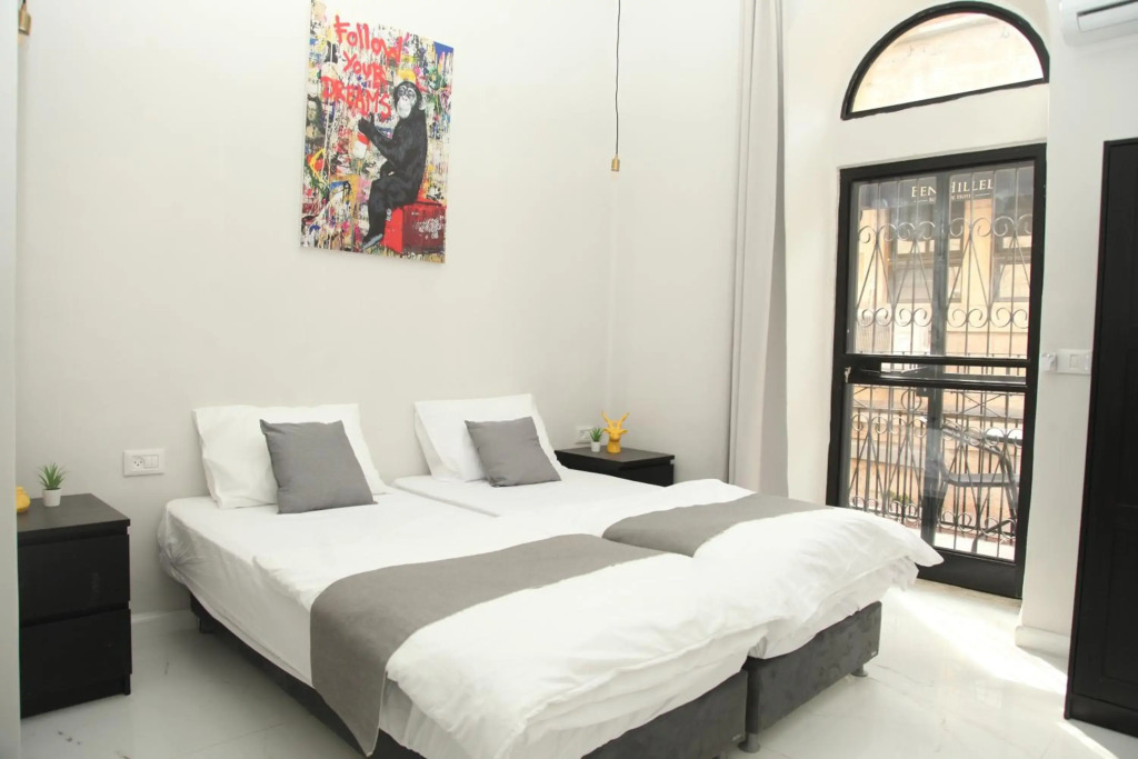 Habira Apartments