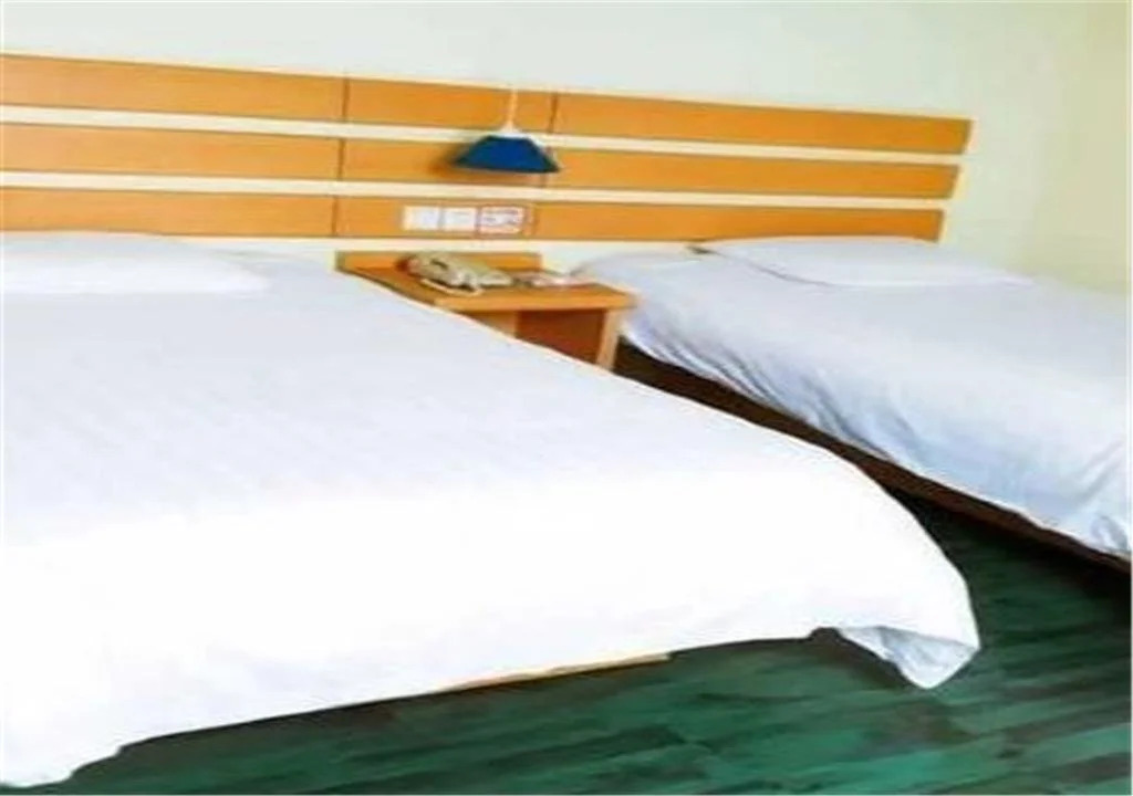 Home Inn Chongqing Wanzhou Dianbao Road Wanda Plaza