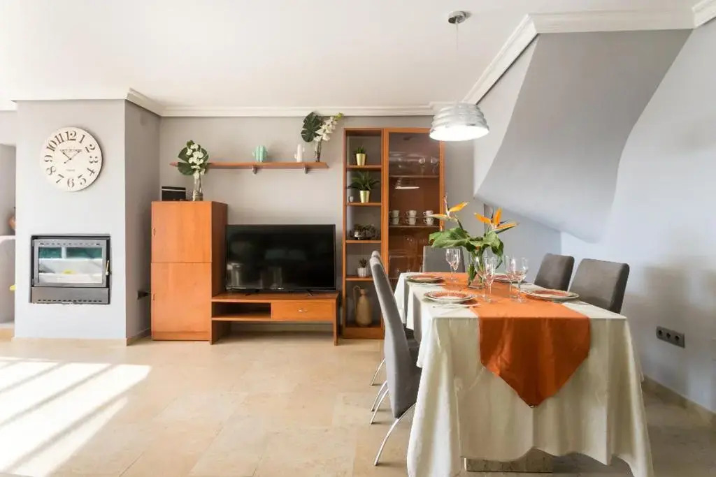Bungalow Altea junto al casco antiguo, piscina y barbacoa