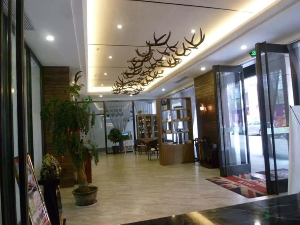 Elan Inn Taizhou Jinying Pozi Street