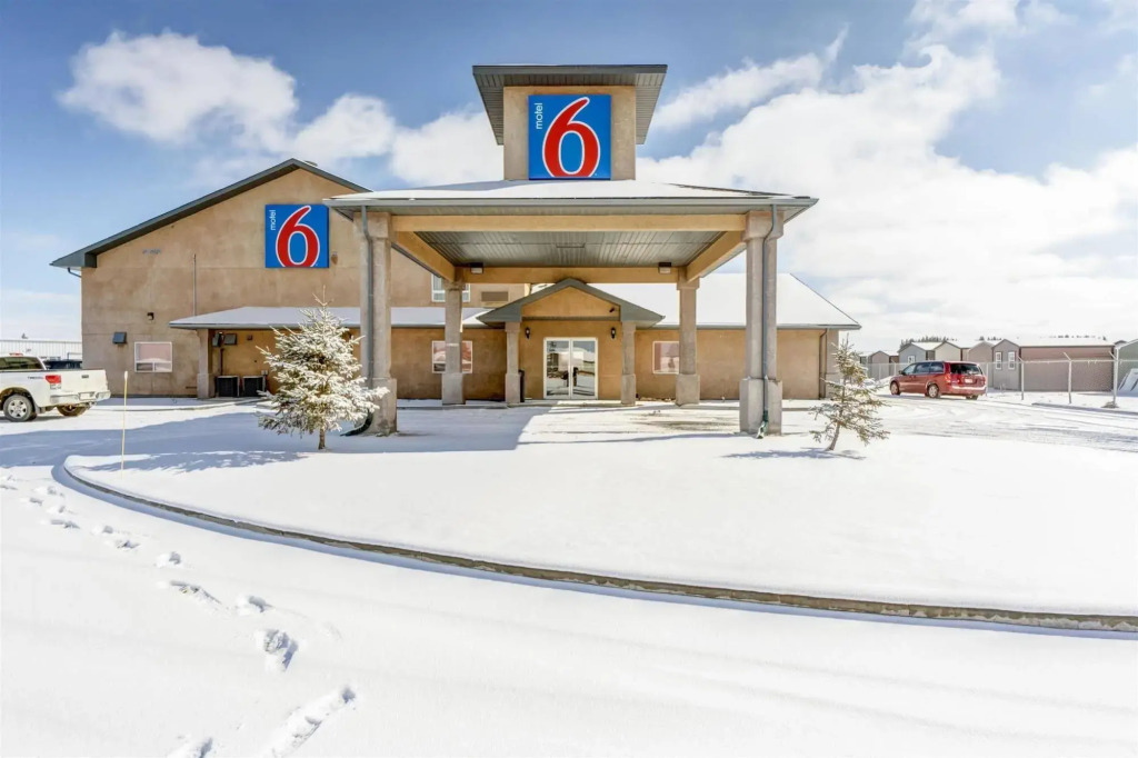Joys Inn Innisfail, AB